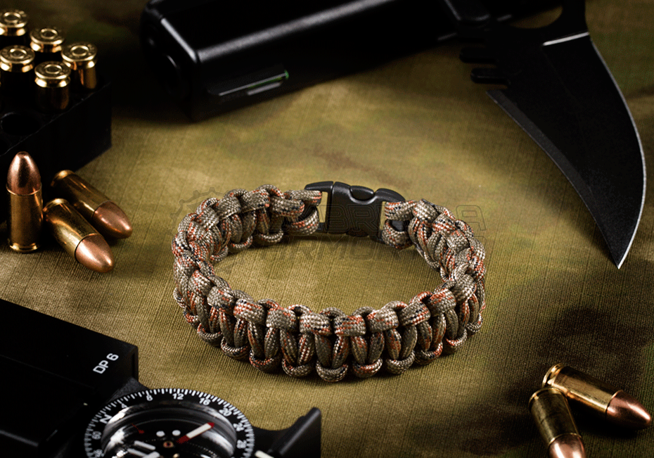 Paracord Bracelet Small Buckle OD Green Camo (Invader Gear)